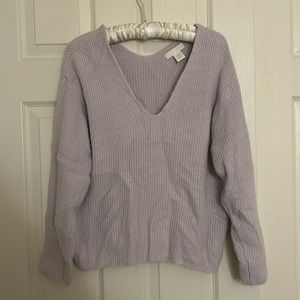 ✨2/$15 H&M Lilac Sweater